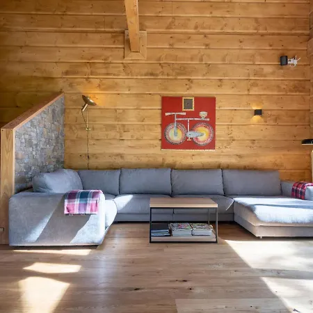 Chalet In With Sauna In Ski Area Domek alpejski *